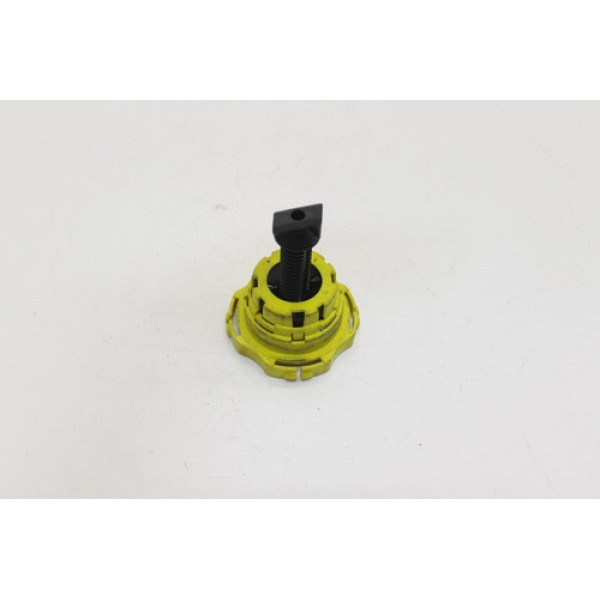 Parafuso Estepe Peugeot 3008 1.6 Thp Aut 2014