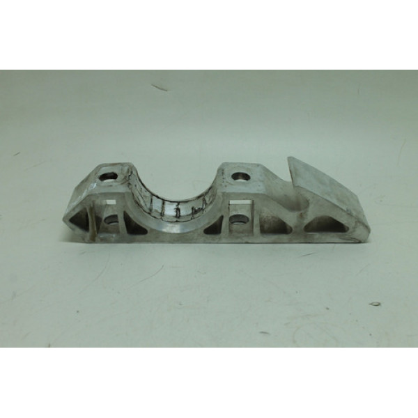 Suporte Barra Estabilizadora Audi Q7 3.0 V6 Tfsi 7l0411063b