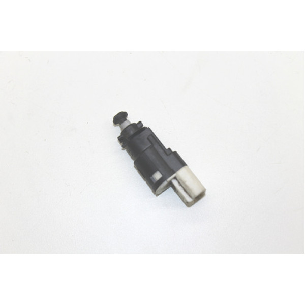 Sensor Interruptor Pedal De Freio Kwid 2018 A 2020