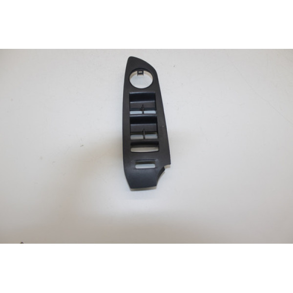 Moldura Comando Vidro D.e Gm Tracker 12-16