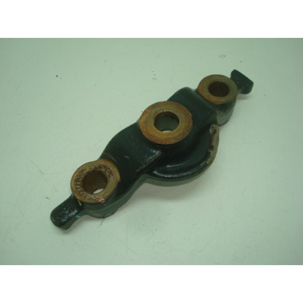 Suporte Do Montante Pivo Lado Direito Toyota Hilux Sw4 2010