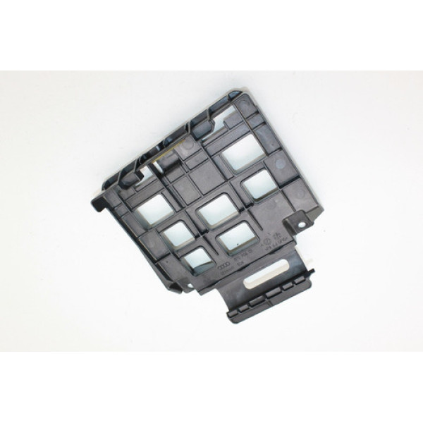 Suporte Modulo Injeção Audi A3 Sportback 2011 8p0906131