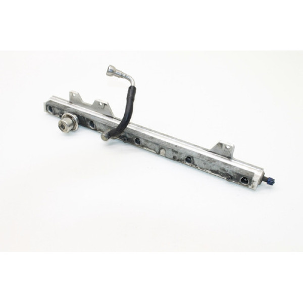 Flauta Bicos Injetores Volvo V70 2.4t 2001 92027101332146