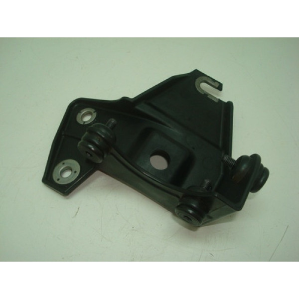 Suporte Bomba Abs Gm Tracker 1.8 16v 2016 