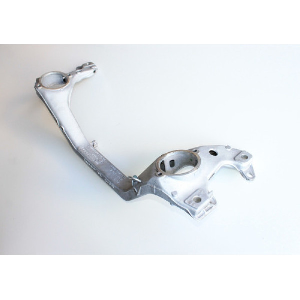 Agregado Suporte Motor Vw Touareg 2006 V8 7l0199207a