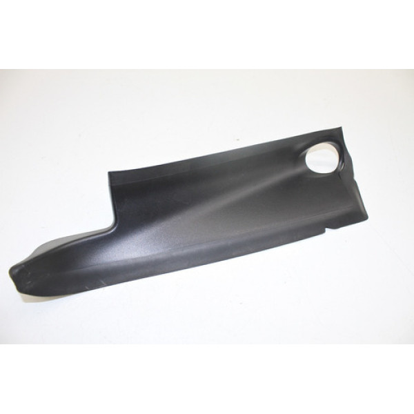 Acabamento Externo Porta Malas L.e Peugeot 3008 1.6 Thp 2014