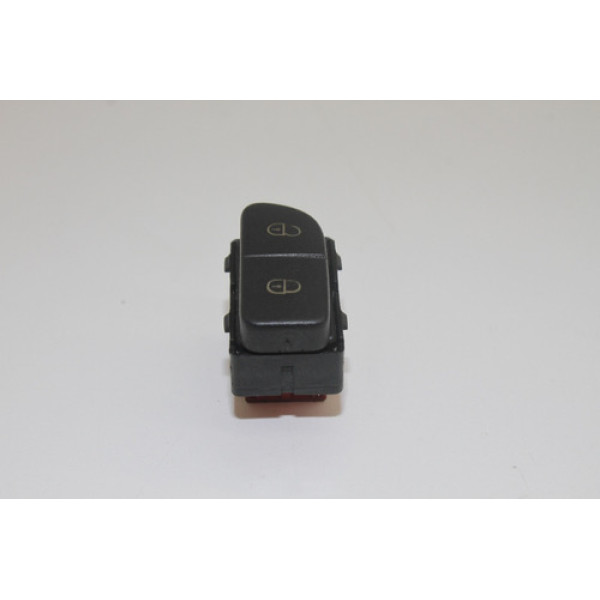 Botão Trava Destrava Porta Vw Gol Voyage Saveiro G5 G6