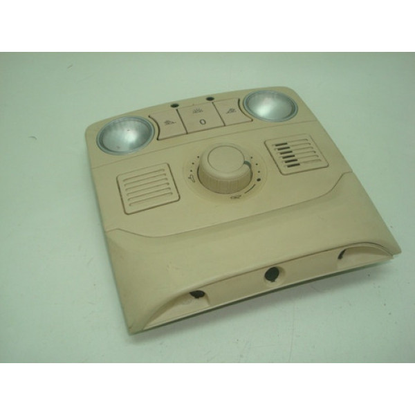 Luz Cortesia C/comando Teto Solar Vw Jetta 2010 1k8947105t