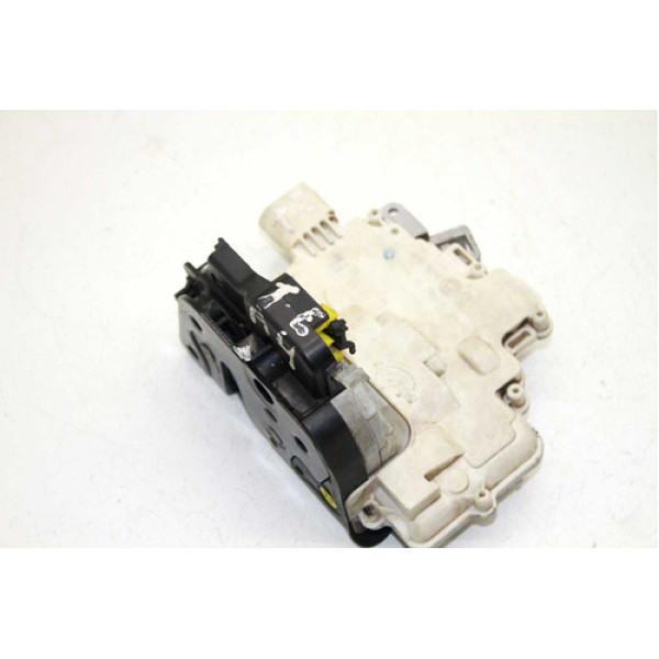 Fechadura Traseira Esquerda Audi A4 2005 8e0839015aa