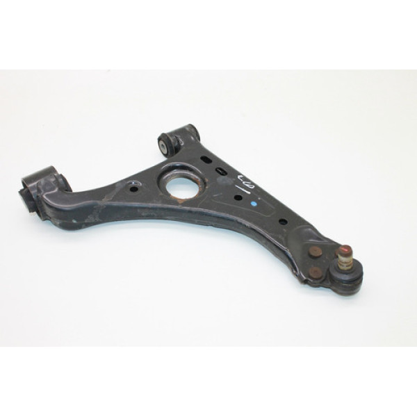 Bandeja Dianteira Direita Gm Tracker 1.8 2014