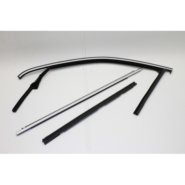 Pestana Guarnição Porta D.e Vw Jetta 2.5 2008