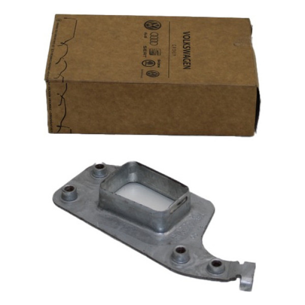 Chapa Cobertura Longarina D.e Vw Polo Fox Spacefox 03-16