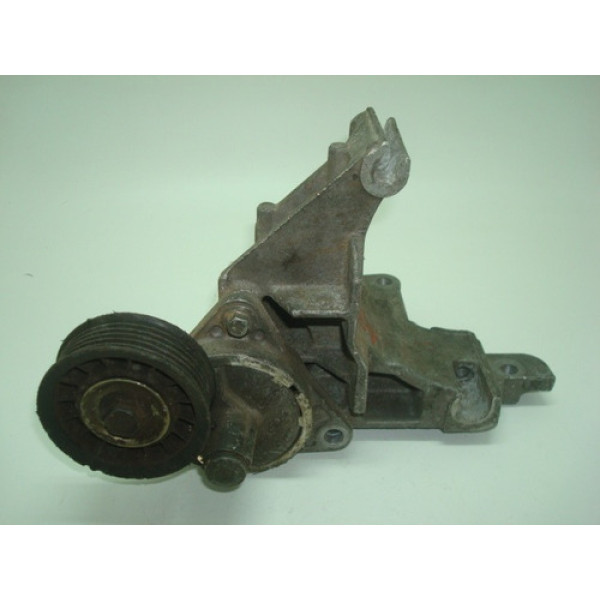 Suporte Do Alternador Ford Focus 2.0 16v 2001/2007 98bb10039