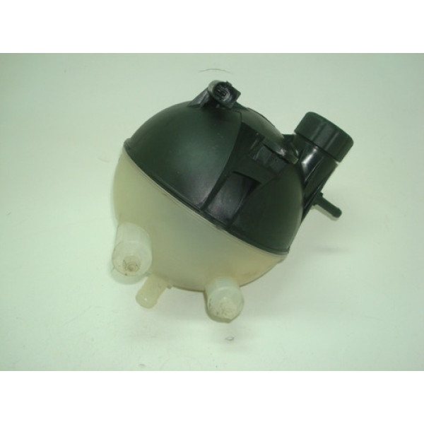  Reservatório Água Radiador Mercedes Classe B180 2011 