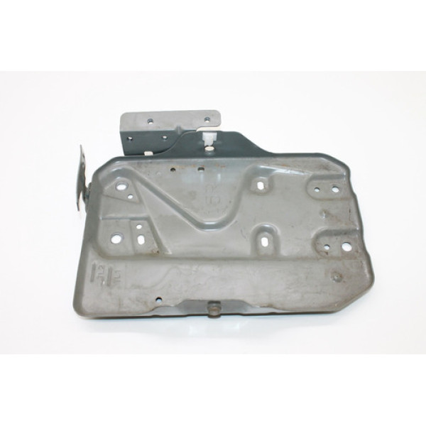 Suporte Base Bateria Nissan Kicks 2020