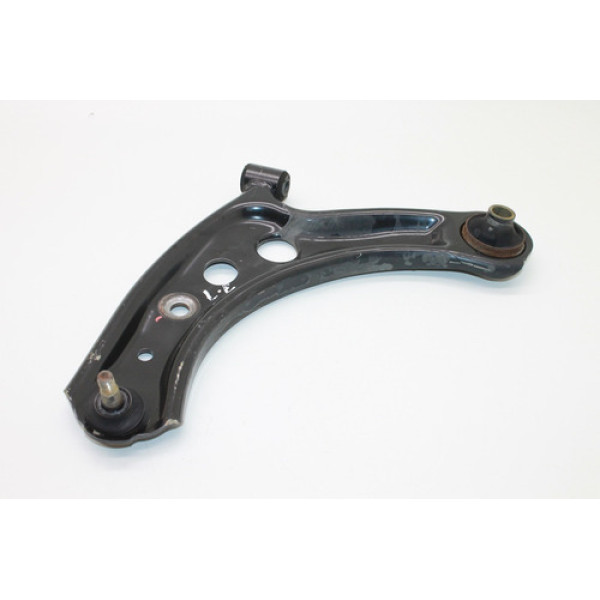 Bandeja Dianteira Esquerda Toyota Etios 1.5 2017