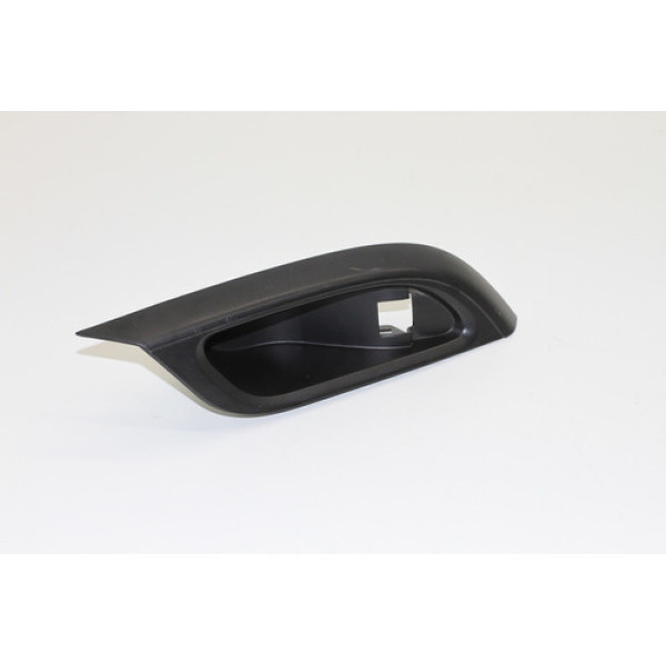 Moldura Botão Vidro Traseiro Direito Gm Cruze 1.4t 2018 