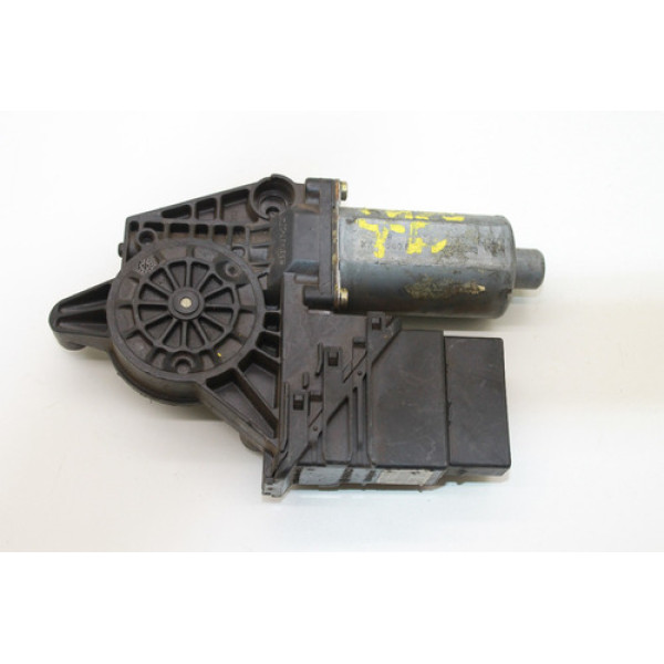 Motor Vidro Traseiro Direito Vw Passat Alemão 0130821696