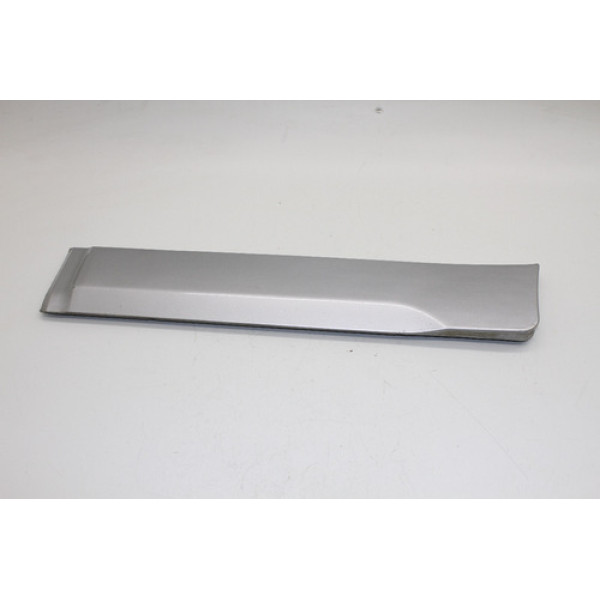 Moldura Inferior Porta T.e Gm Captiva 2.4 2010 96660217