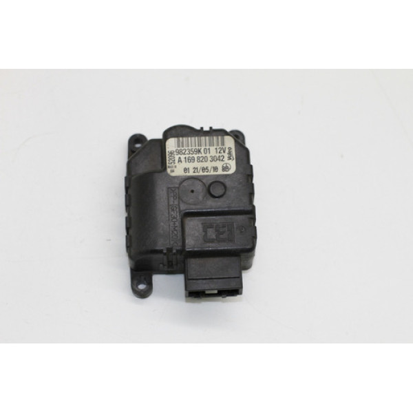 Motor Atuador Caixa Evaporadora Mercedes B180 2011 