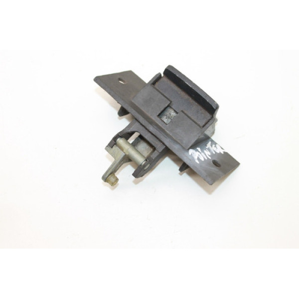 Fechadura Tampa Traseira Vw Pointer 1995 558827539