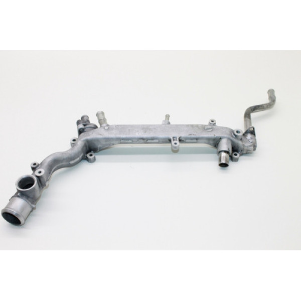 Tubo Superior Distribuição Água Motor Subaru 2.0 16v Xv 2019