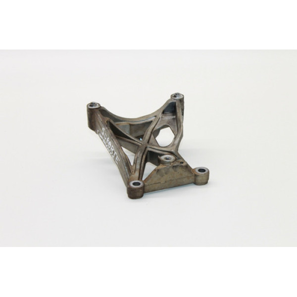 Suporte Compressor Ar Omega Fittipaldi 3.6 2011 92242957