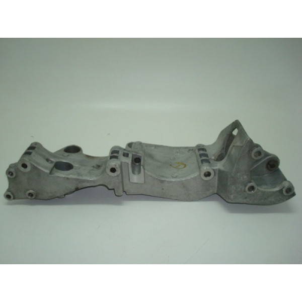 Suporte Do Alternador Compressor De Ar Vw Golf Bora Audi A3